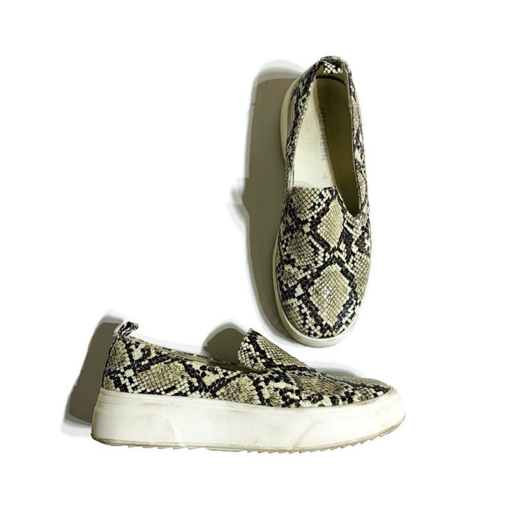Joe Fresh size 7 snake‎ print semi platform sneakers